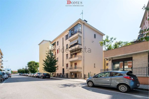appartamento in vendita a Mantova in zona Valletta Valsecchi