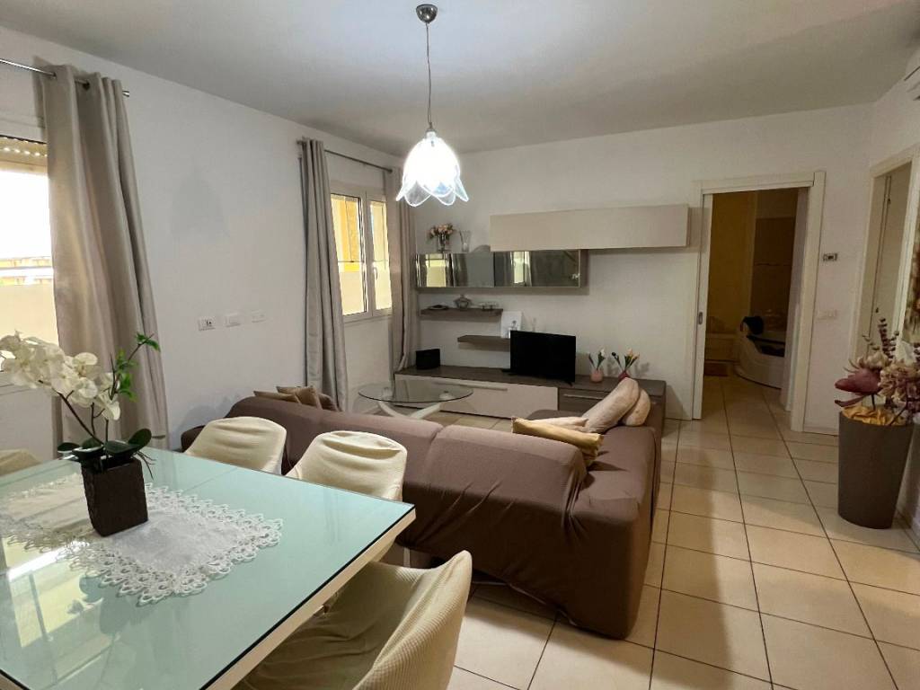 appartamento in vendita a Mantova in zona Lunetta-Frassino