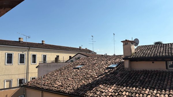 appartamento in vendita a Mantova in zona Centro Storico