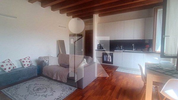 appartamento in vendita a Mantova in zona Centro Storico