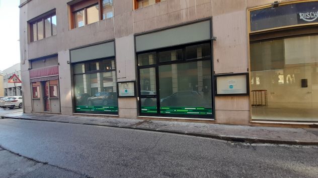 negozio in vendita a Mantova in zona Centro Storico