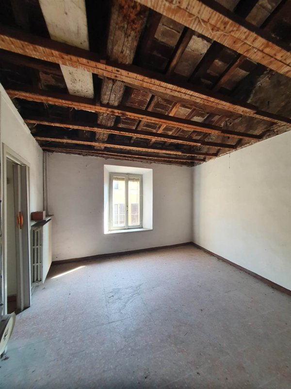 appartamento in vendita a Mantova in zona Centro Storico