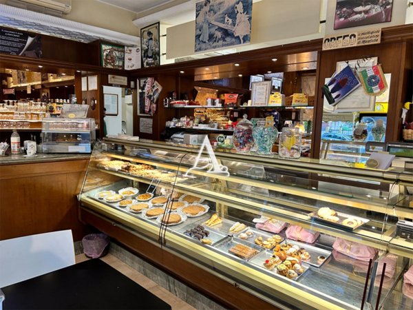 negozio in vendita a Mantova in zona Centro Storico