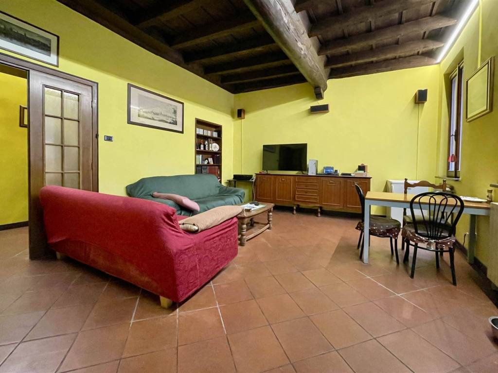 appartamento in vendita a Mantova in zona Centro Storico