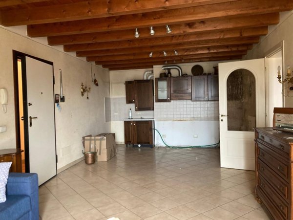 appartamento in vendita a Mantova in zona Centro Storico