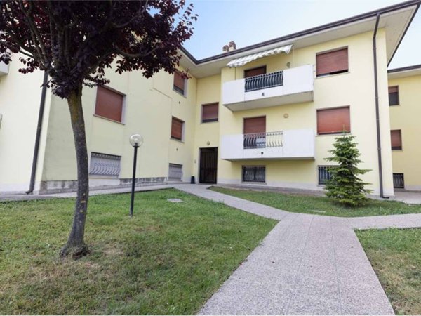 appartamento in vendita a Mantova in zona Porto Mantovano