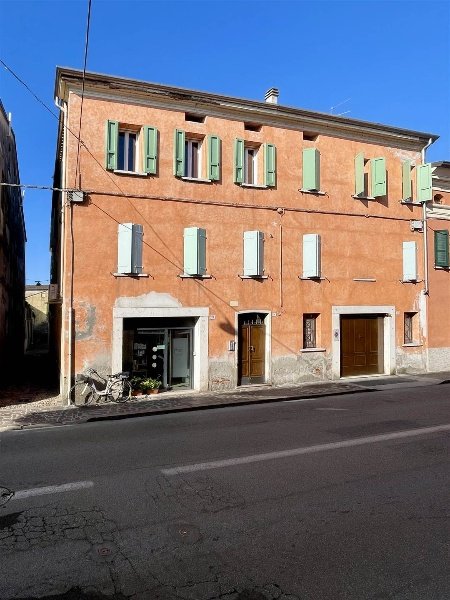 appartamento in vendita a Mantova in zona Centro Storico