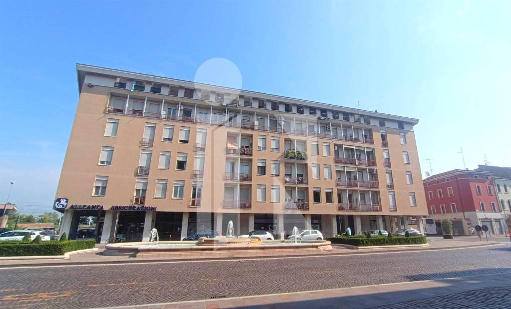 appartamento in vendita a Mantova in zona Centro Storico