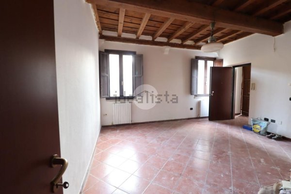 casa indipendente in vendita a Mantova in zona Centro Storico