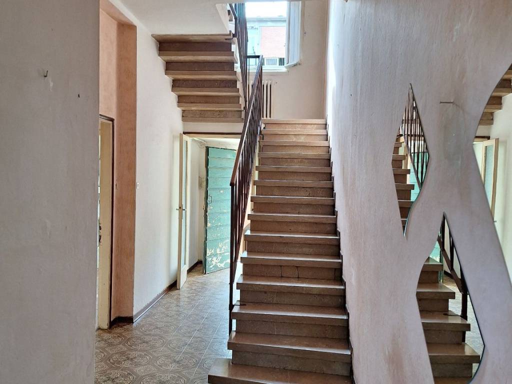 casa indipendente in vendita a Mantova in zona Tè Brunetti