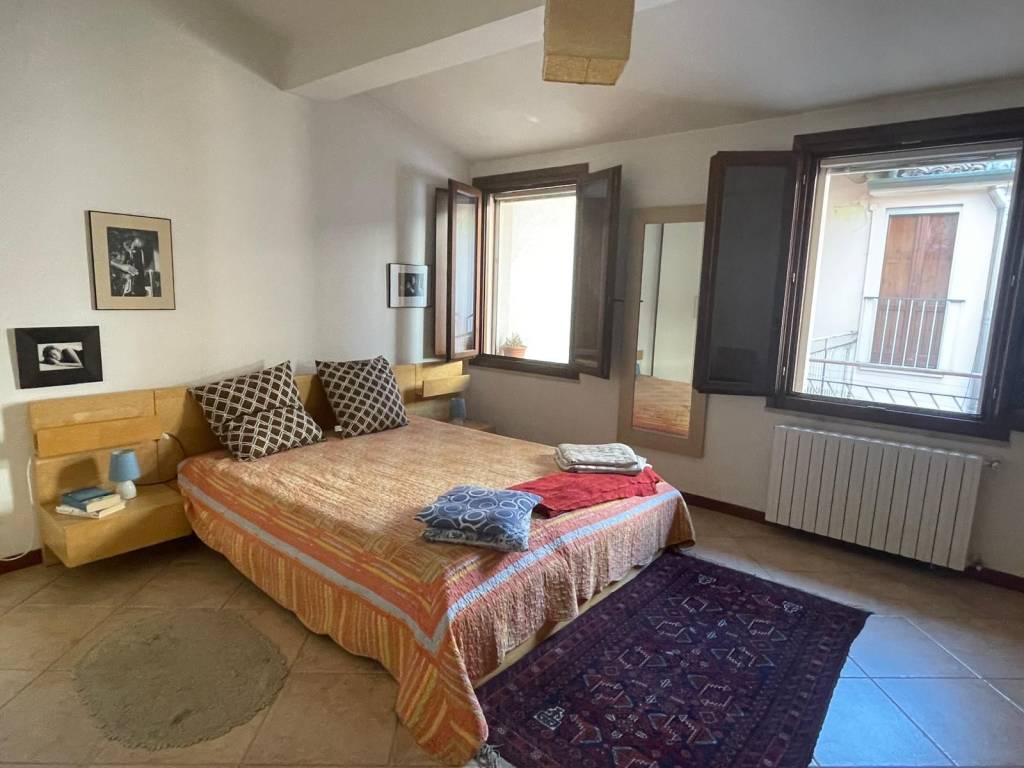 appartamento in vendita a Mantova in zona Centro Storico
