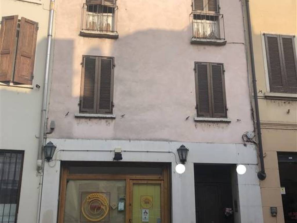 casa semindipendente in vendita a Mantova