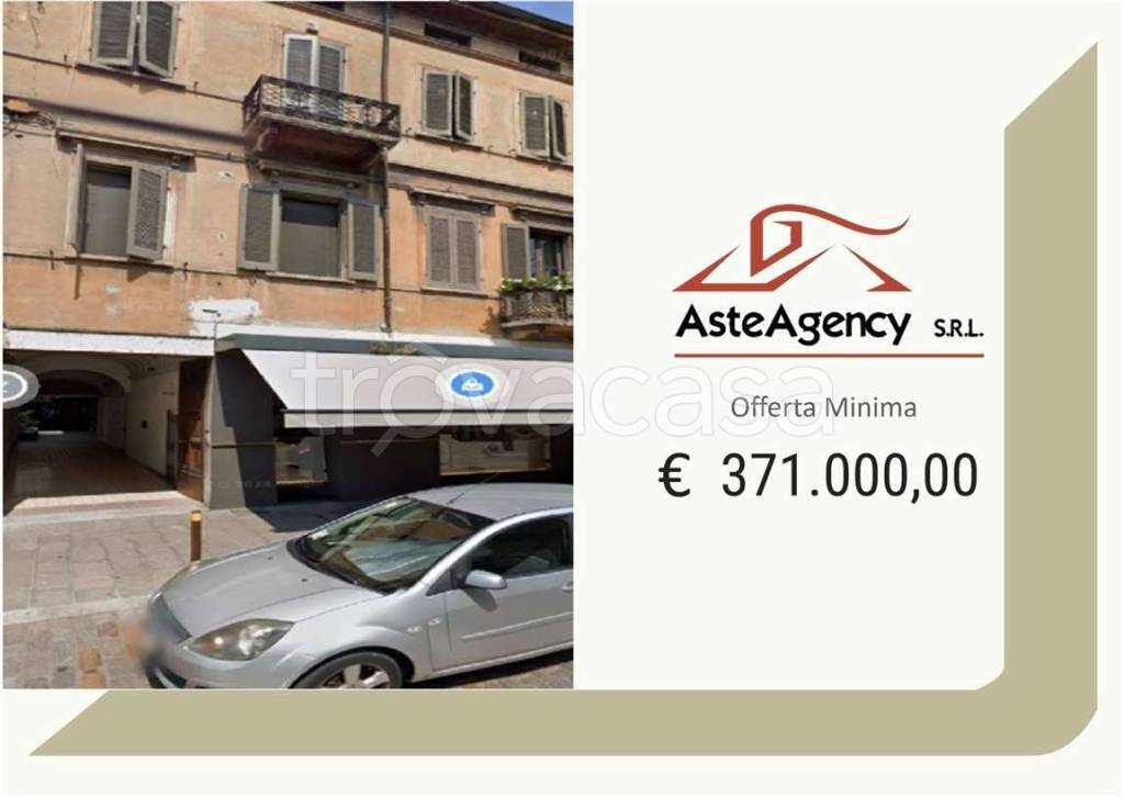 ufficio in vendita a Mantova in zona Centro Storico