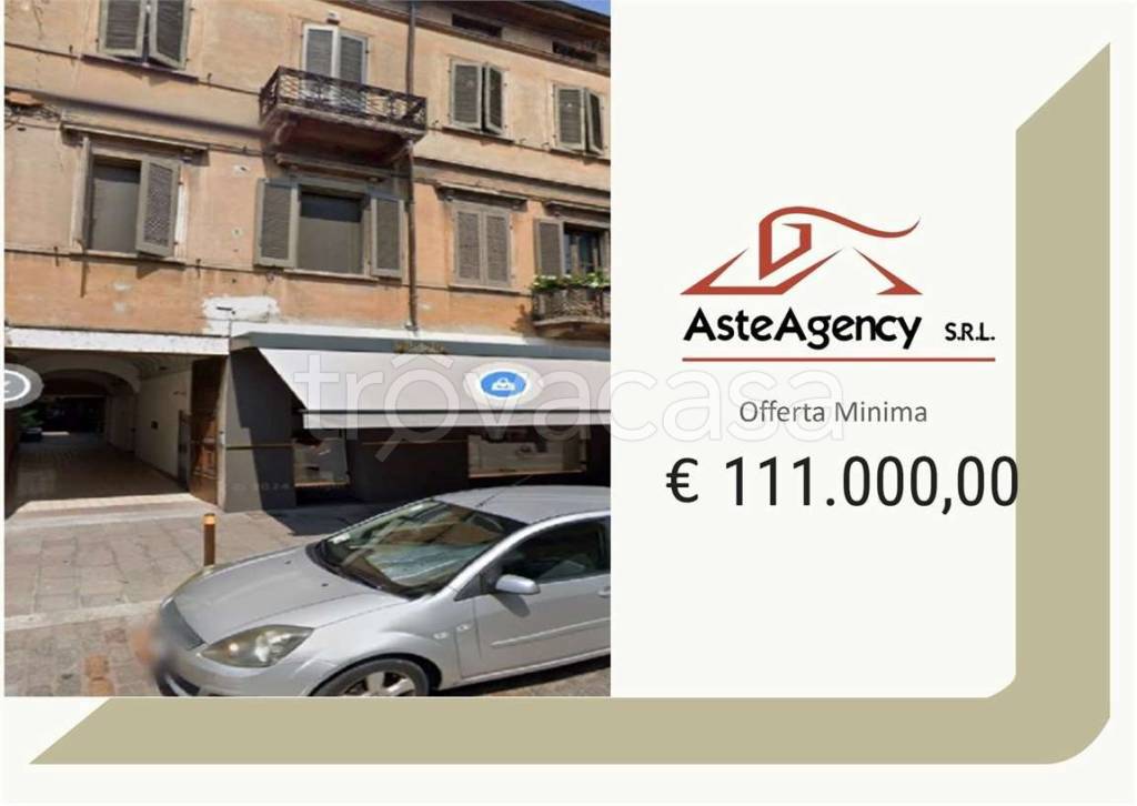 ufficio in vendita a Mantova in zona Centro Storico
