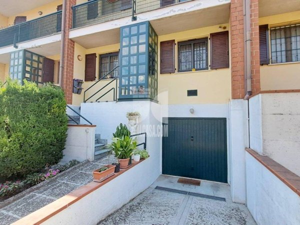 casa indipendente in vendita a Mantova in zona Lunetta-Frassino