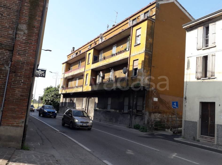 appartamento in vendita a Mantova in zona Cittadella
