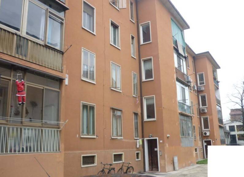 appartamento in vendita a Mantova in zona Tè Brunetti