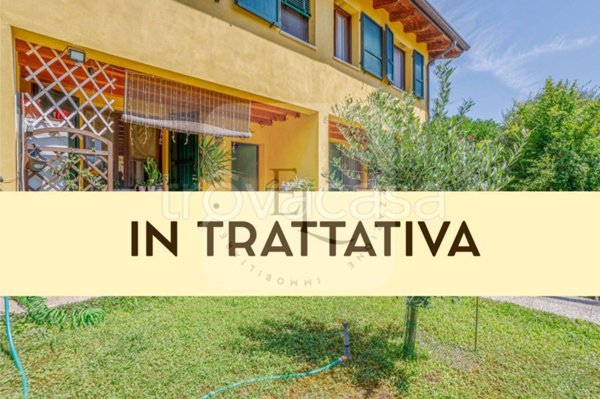 casa indipendente in vendita a Mantova in zona Castelnuovo