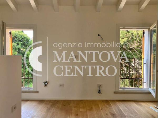 appartamento in vendita a Mantova in zona Centro Storico