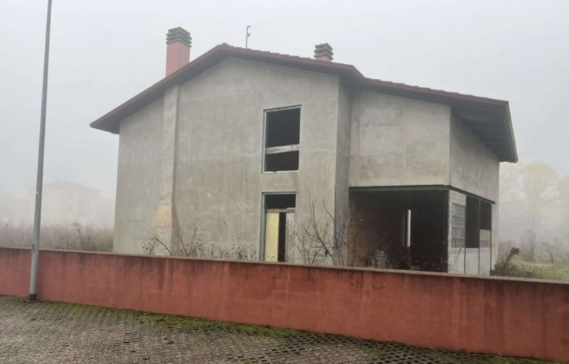 terreno edificabile in vendita a Mantova in zona Strada Dosso del Corso