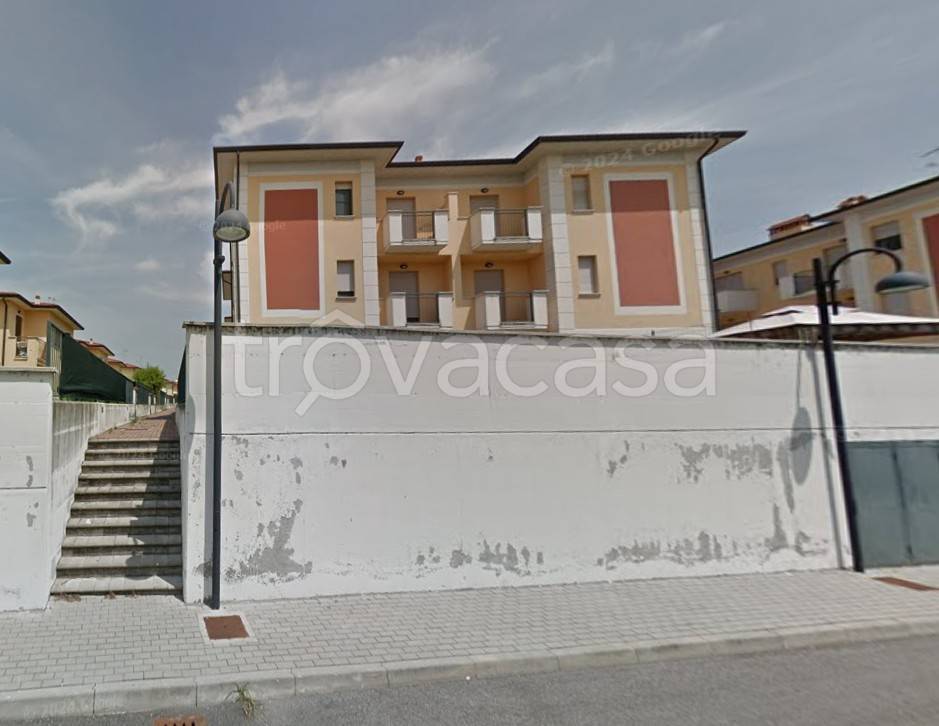 appartamento in vendita a Mantova in zona Cittadella
