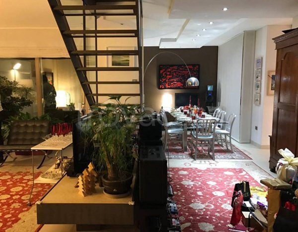 casa indipendente in vendita a Mantova in zona Centro Storico