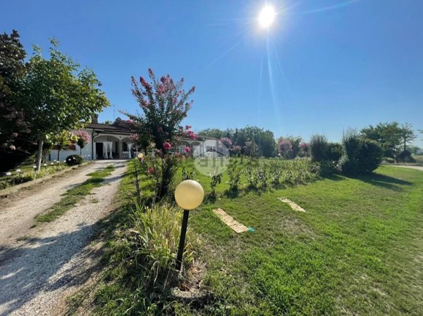 casa semindipendente in vendita a Mantova in zona Borgo Castelletto