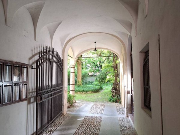 ufficio in vendita a Mantova in zona Centro Storico