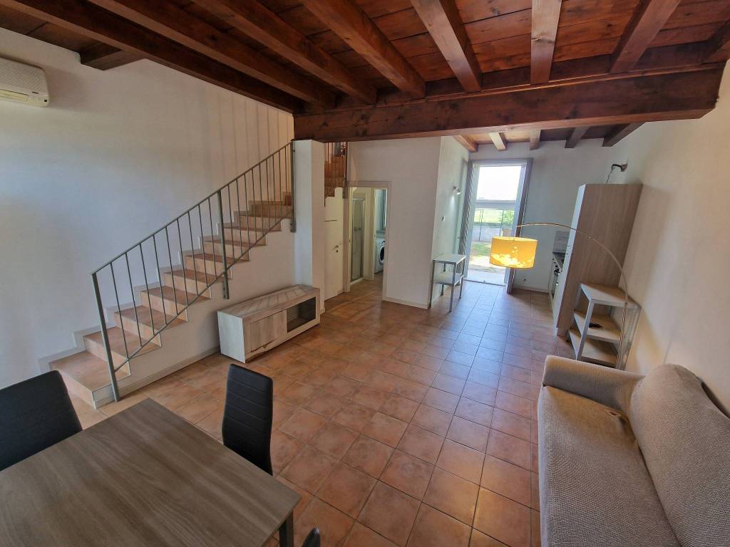 appartamento in vendita a Mantova in zona Cittadella