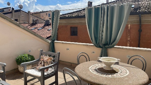 appartamento in vendita a Mantova in zona Centro Storico