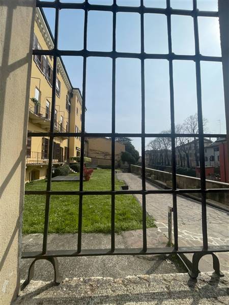 appartamento in vendita a Mantova in zona Centro Storico