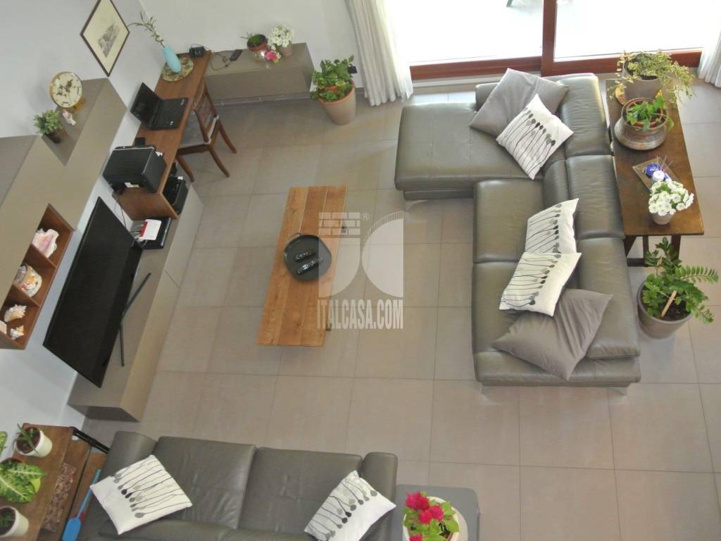 casa indipendente in vendita a Mantova in zona Borgo Castelletto