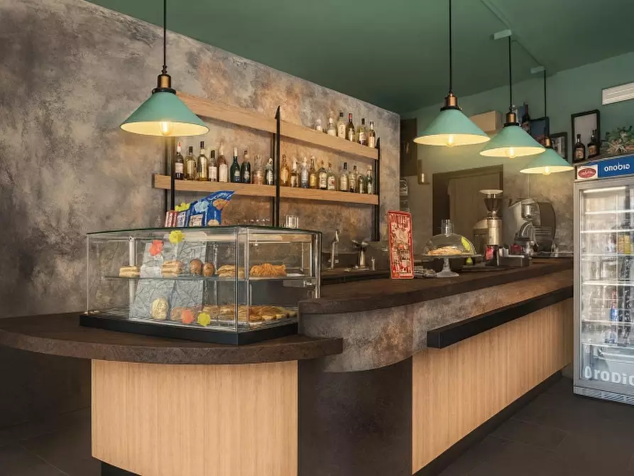 negozio in vendita a Mantova