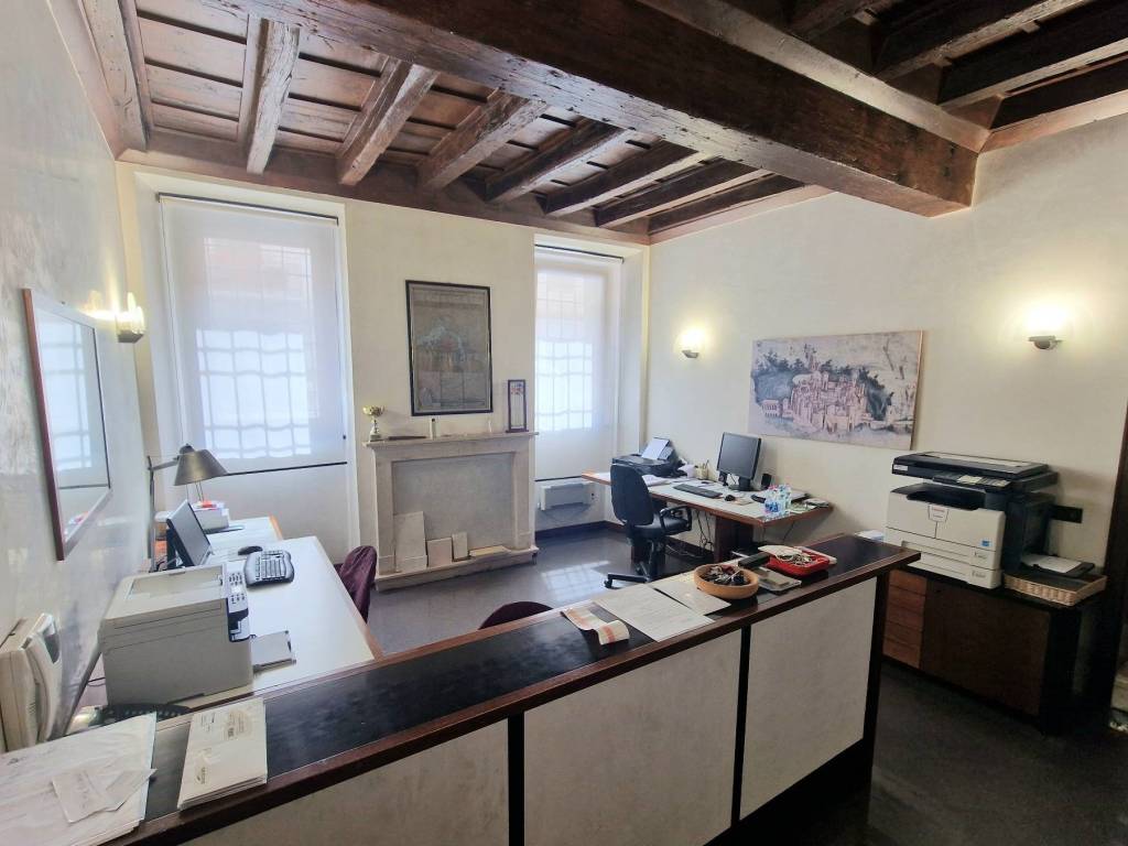 ufficio in vendita a Mantova