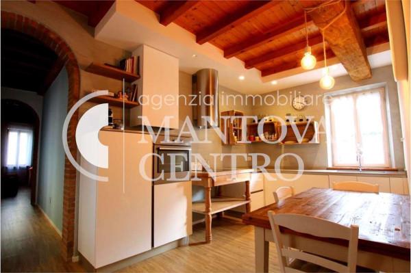 appartamento in vendita a Mantova in zona Centro Storico