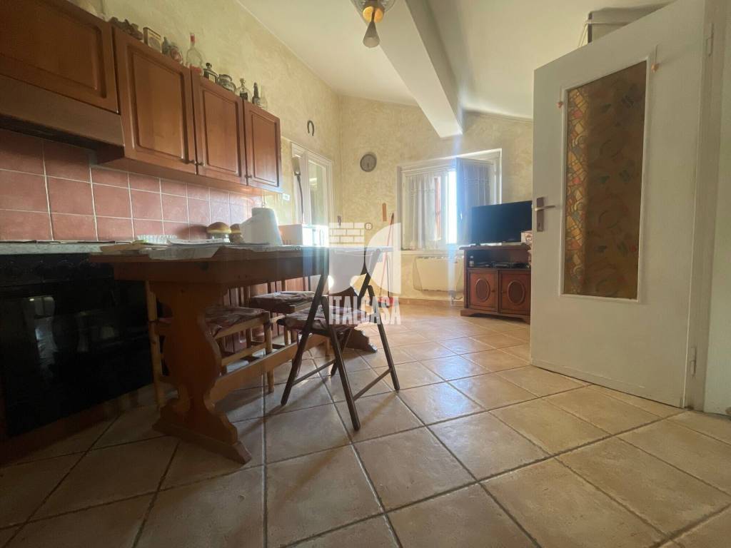 appartamento in vendita a Mantova in zona Lunetta-Frassino