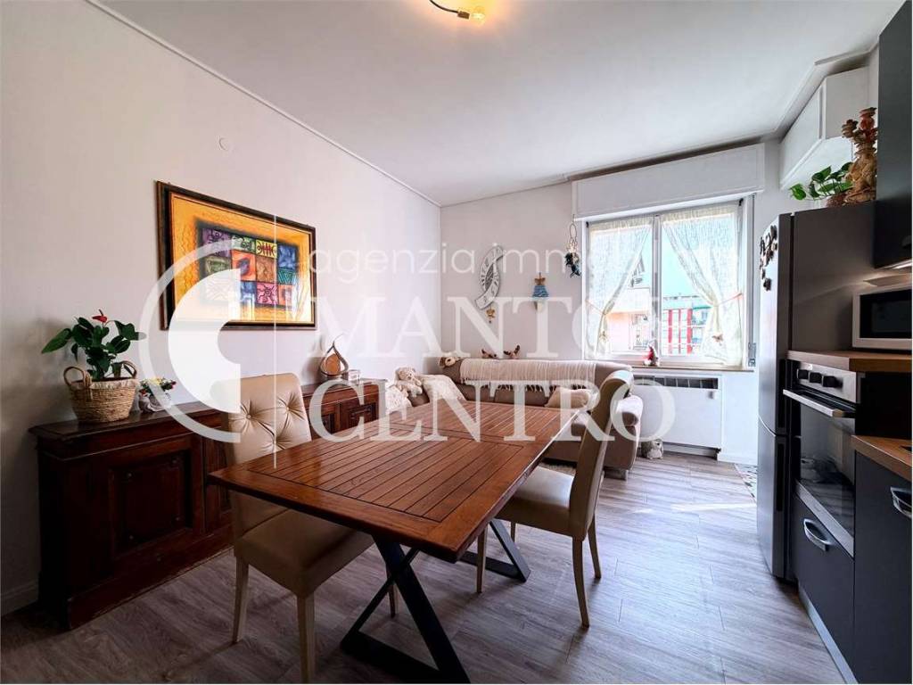 appartamento in vendita a Mantova in zona Valletta Valsecchi