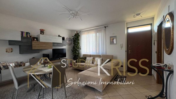 casa indipendente in vendita a Mantova