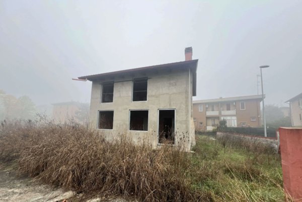appartamento in vendita a Mantova in zona Strada Dosso del Corso