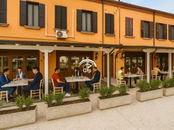 negozio in vendita a Mantova