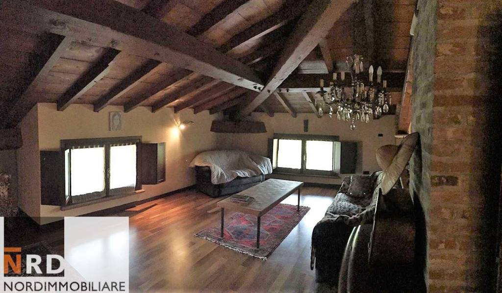 casa indipendente in vendita a Mantova in zona Lunetta-Frassino
