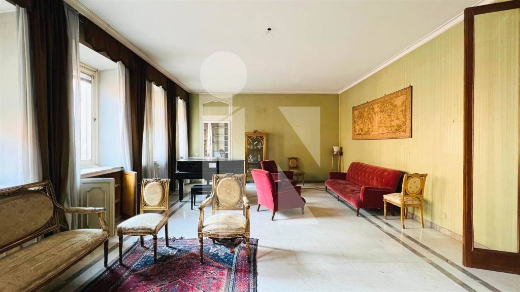 appartamento in vendita a Mantova in zona Centro Storico