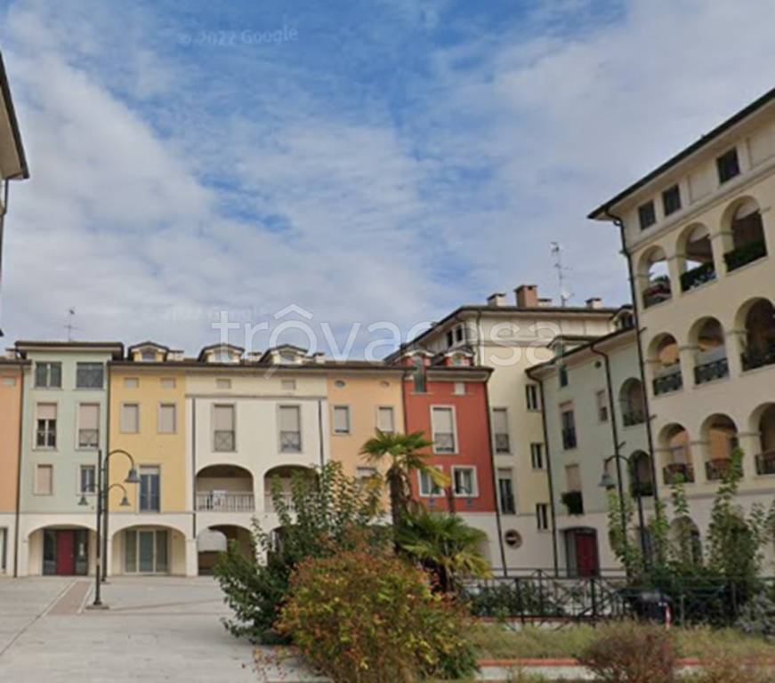 appartamento in vendita a Mantova in zona Tè Brunetti