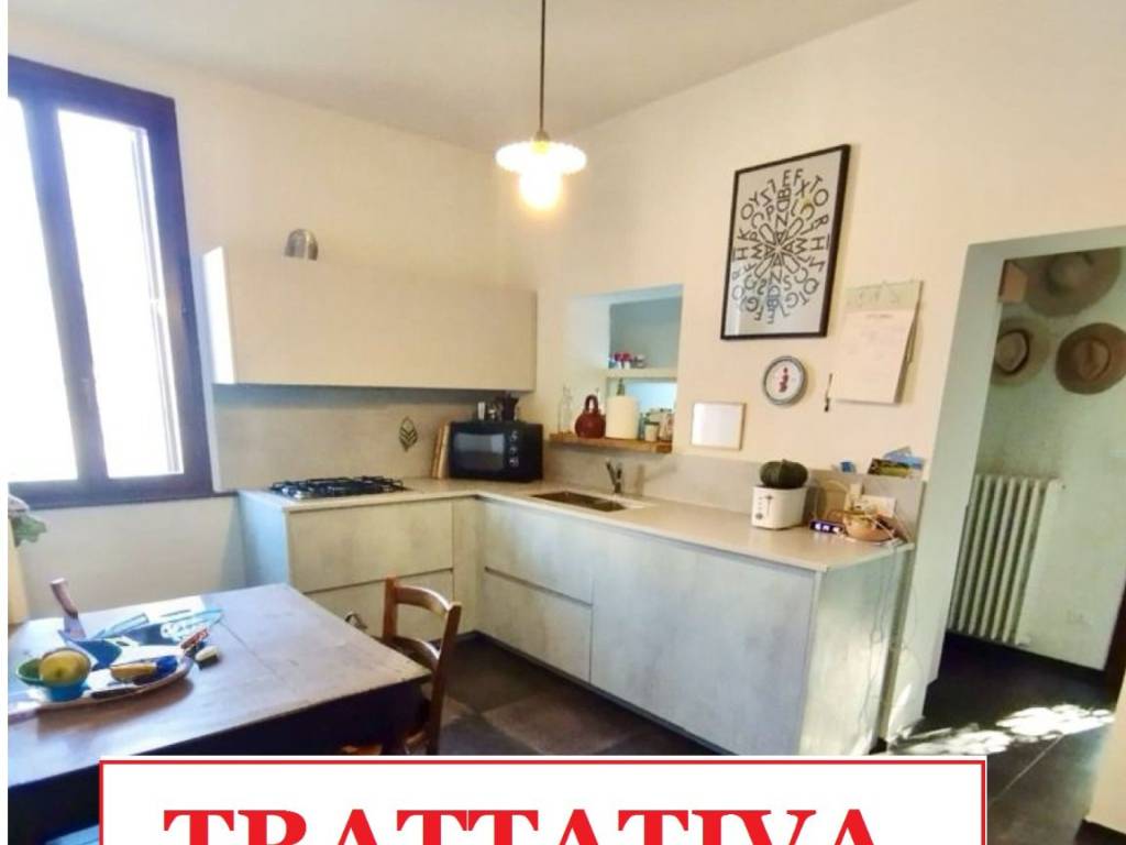 casa indipendente in vendita a Mantova in zona Corso Vittorio Emanuele II