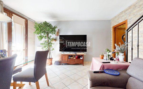 casa indipendente in vendita a Mantova