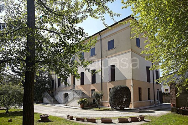 casa indipendente in vendita a Mantova