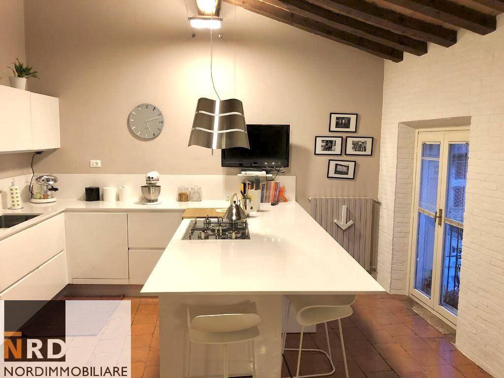 appartamento in vendita a Mantova in zona Centro Storico