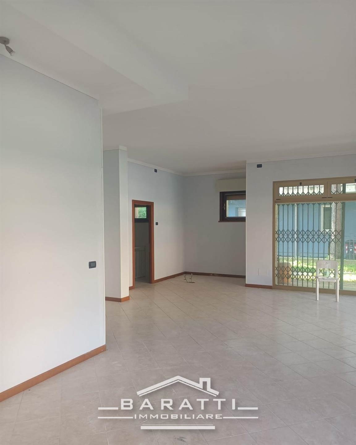 negozio in vendita a Mantova in zona Belfiore