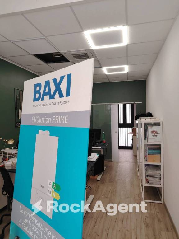 negozio in vendita a Mantova in zona Belfiore