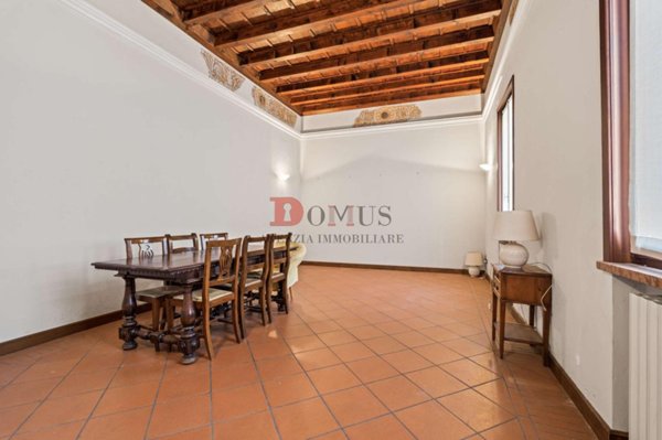 casa indipendente in vendita a Mantova in zona Centro Storico